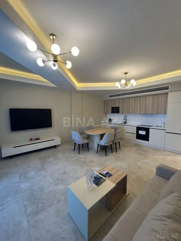 Kirayə verilir 2 otaqlı mənzil 80 m²