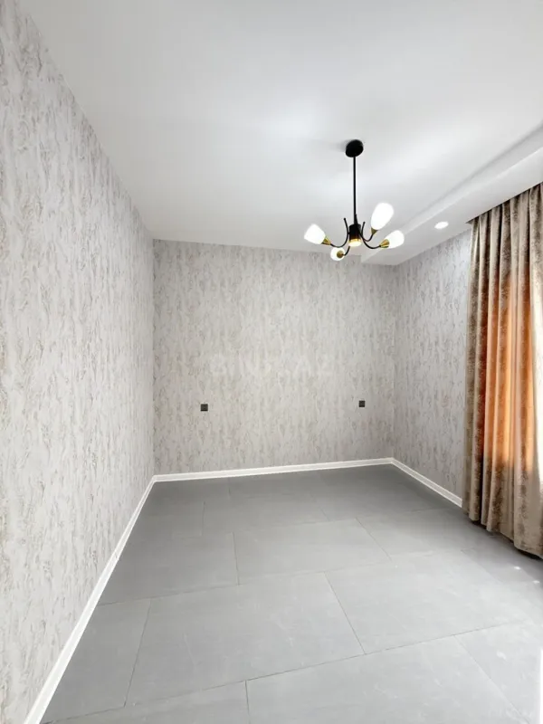 Satılır 4 otaqlı həyət evi 160 m²