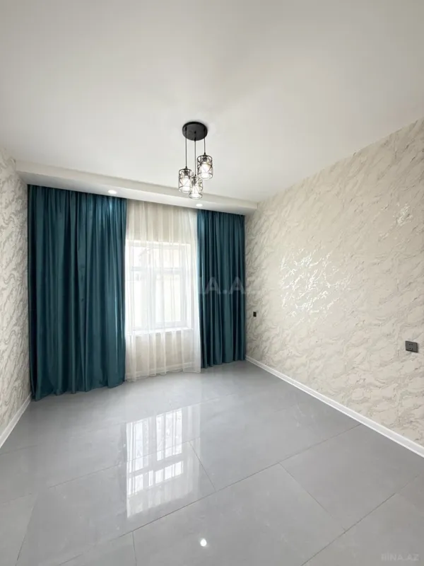Satılır 4 otaqlı həyət evi 160 m²