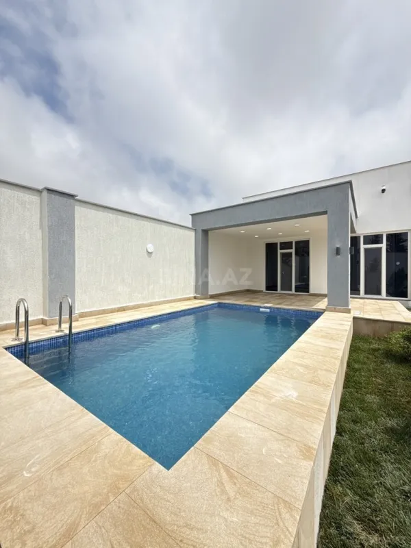 Satılır 4 otaqlı həyət evi 160 m²