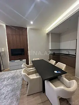 Kirayə verilir 2 otaqlı mənzil 70 m²