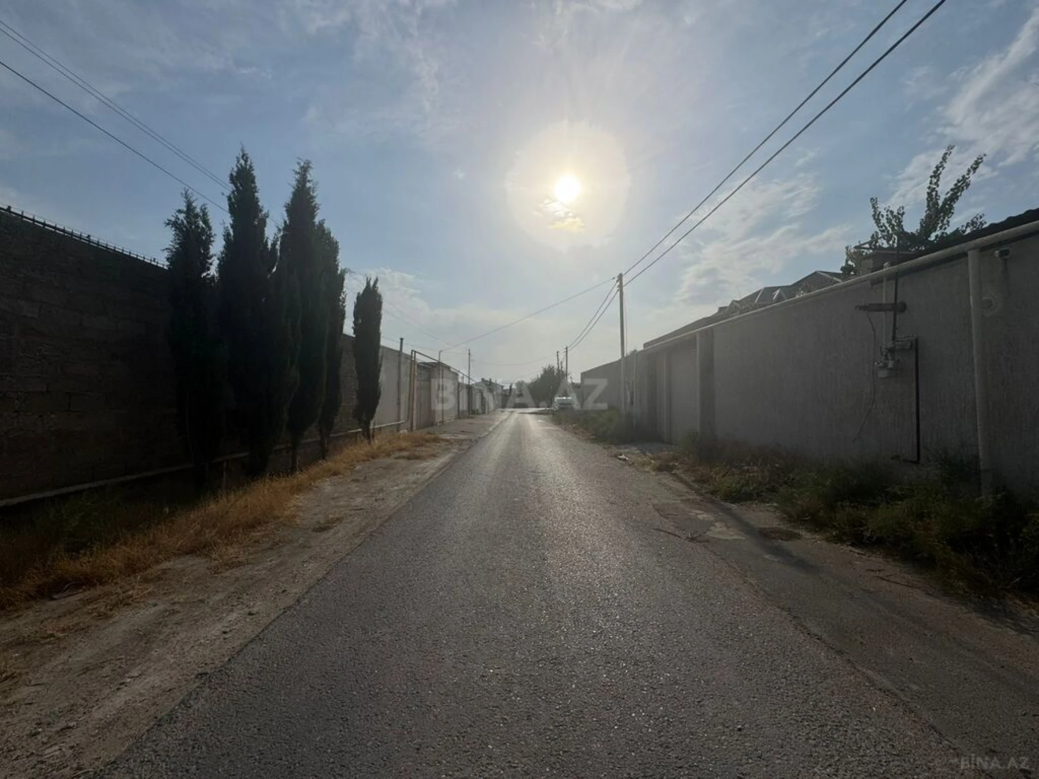 Satılır torpaq sahəsi 12 m²