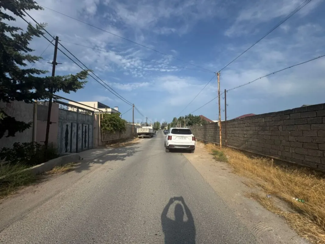 Satılır torpaq sahəsi 12 m²