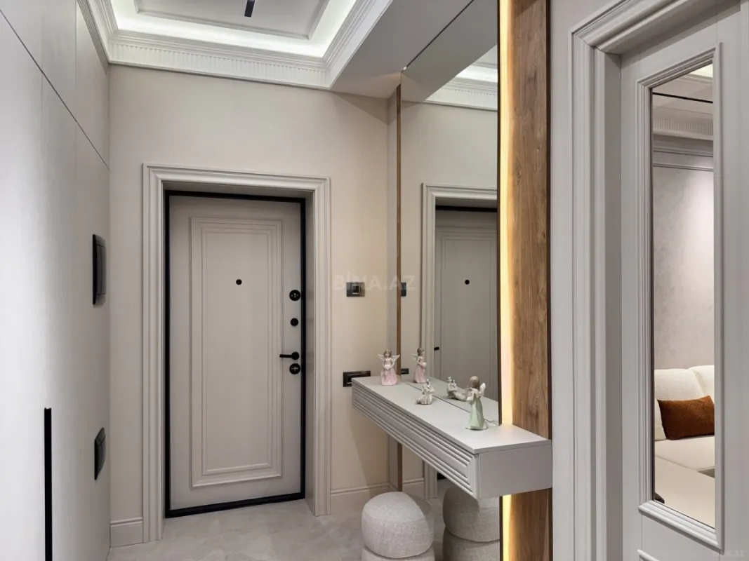 Satılır 3 otaqlı mənzil 120 m²