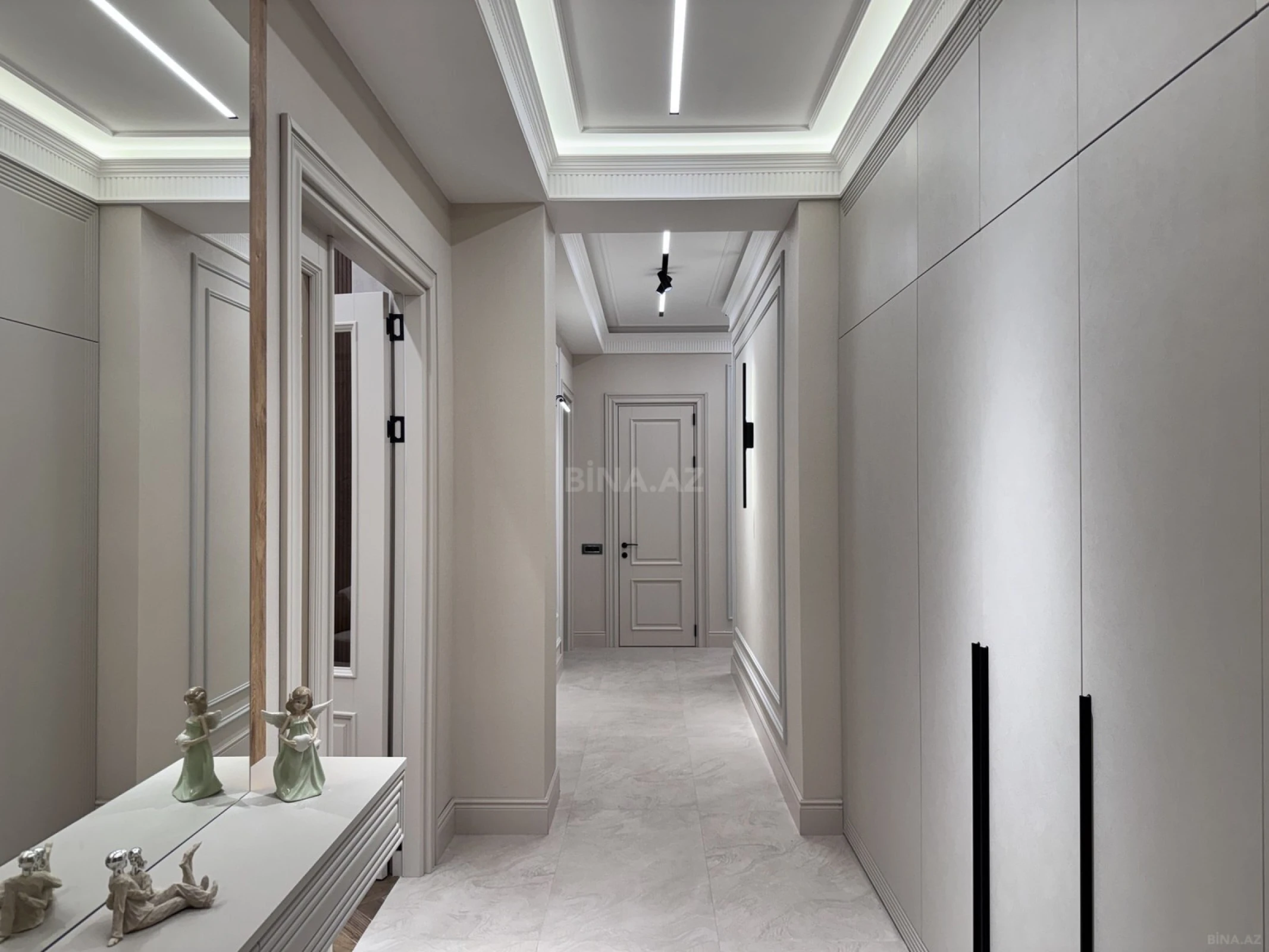 Satılır 3 otaqlı mənzil 120 m²