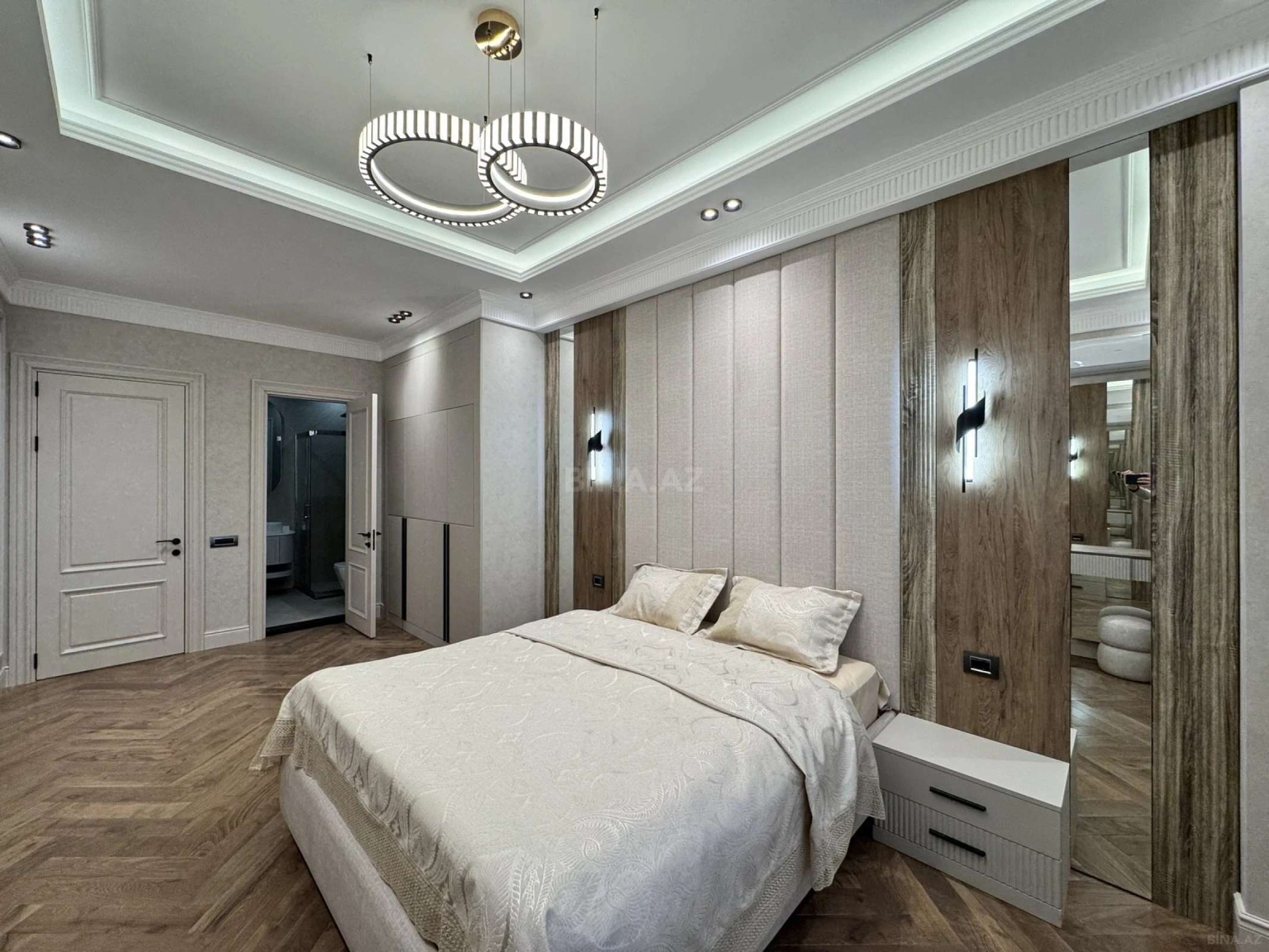 Satılır 3 otaqlı mənzil 120 m²