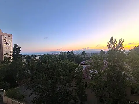 Satılır 3 otaqlı mənzil 100 m²