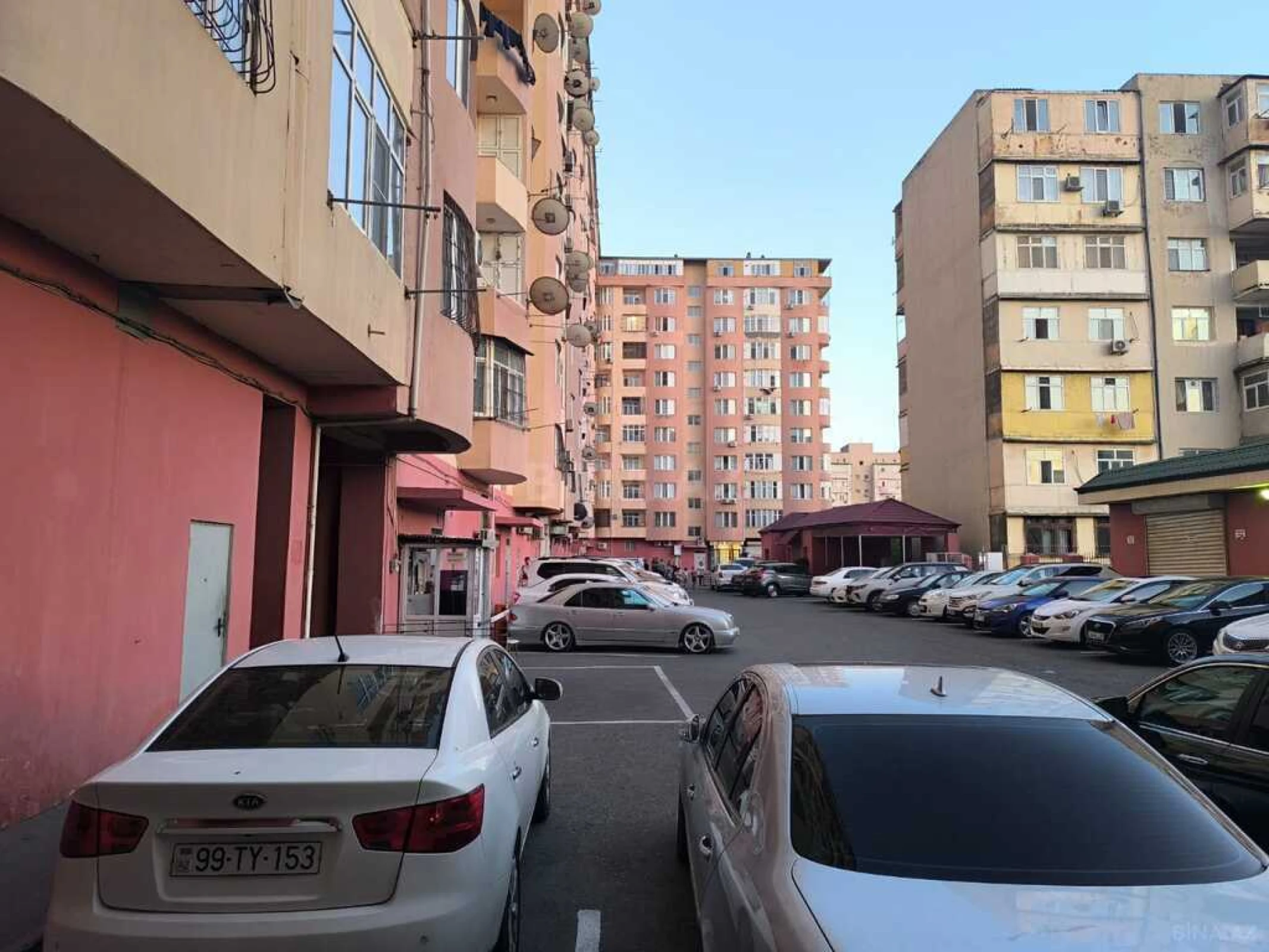 Satılır 3 otaqlı mənzil 100 m²