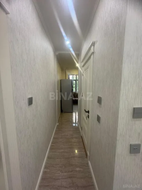 Satılır 4 otaqlı mənzil 100 m²