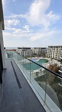 Kirayə verilir 2 otaqlı mənzil 103 m²