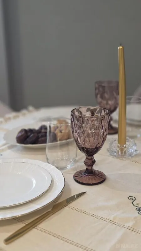 Kirayə verilir 2 otaqlı mənzil 103 m²