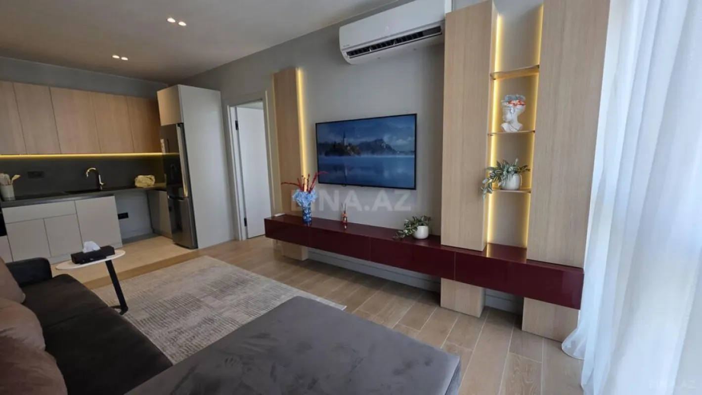 Kirayə verilir 2 otaqlı mənzil 103 m²