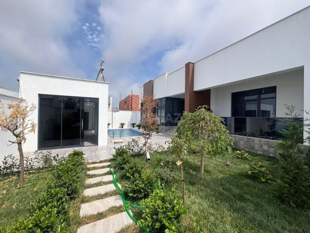 Satılır 4 otaqlı həyət evi 175 m²