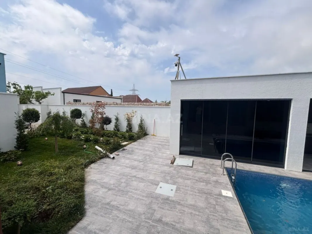 Satılır 4 otaqlı həyət evi 175 m²