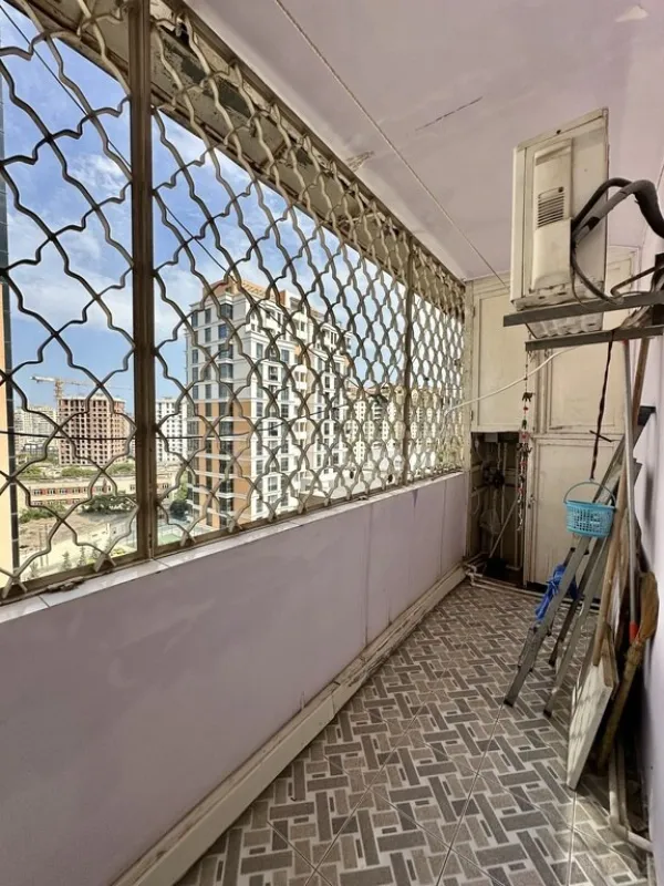 Satılır 3 otaqlı mənzil 100 m²