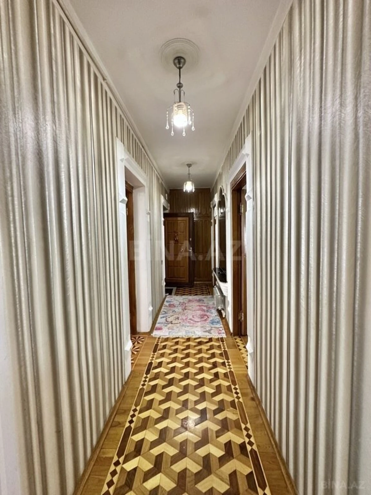 Satılır 3 otaqlı mənzil 100 m²