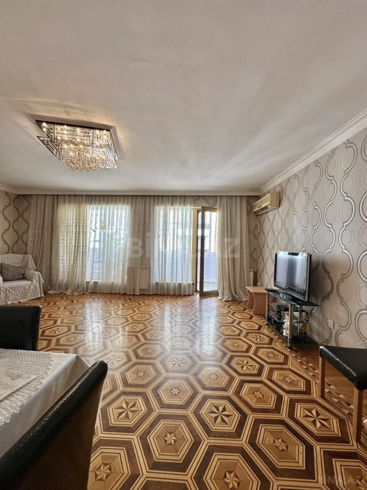 Satılır 3 otaqlı mənzil 100 m²