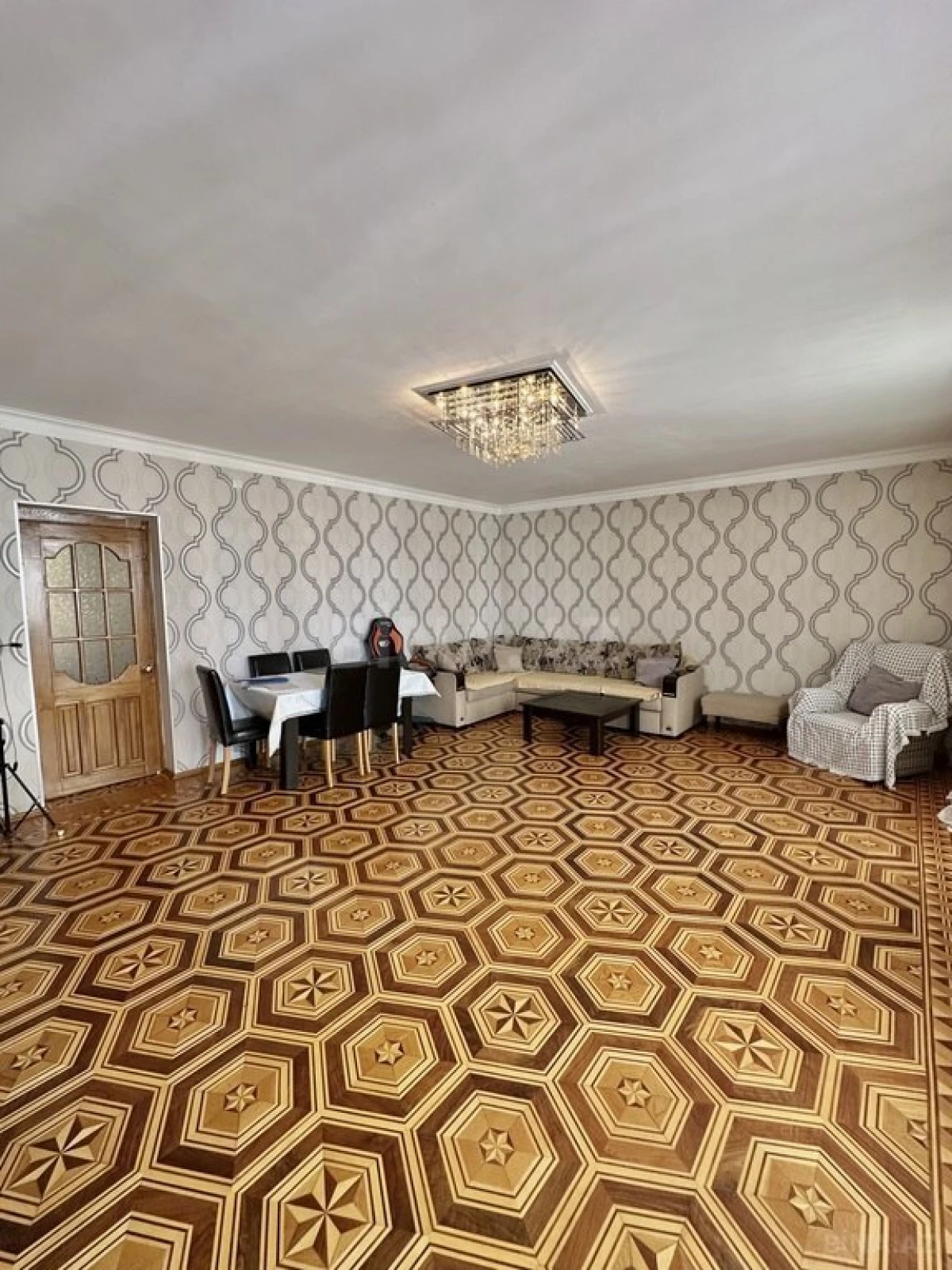 Satılır 3 otaqlı mənzil 100 m²