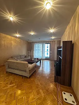 Satılır 4 otaqlı mənzil 175 m² — Bakı, Nəsimi 4 otaq 175.00 m²