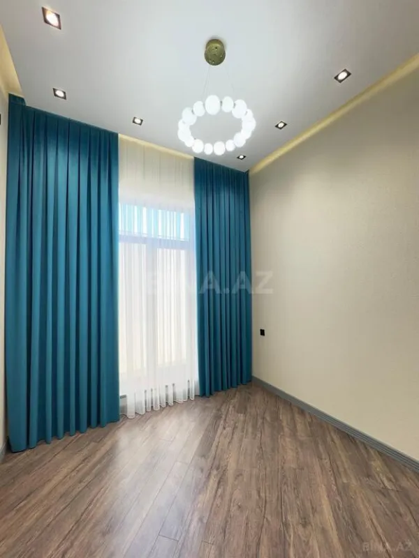 Satılır 4 otaqlı həyət evi 160 m²