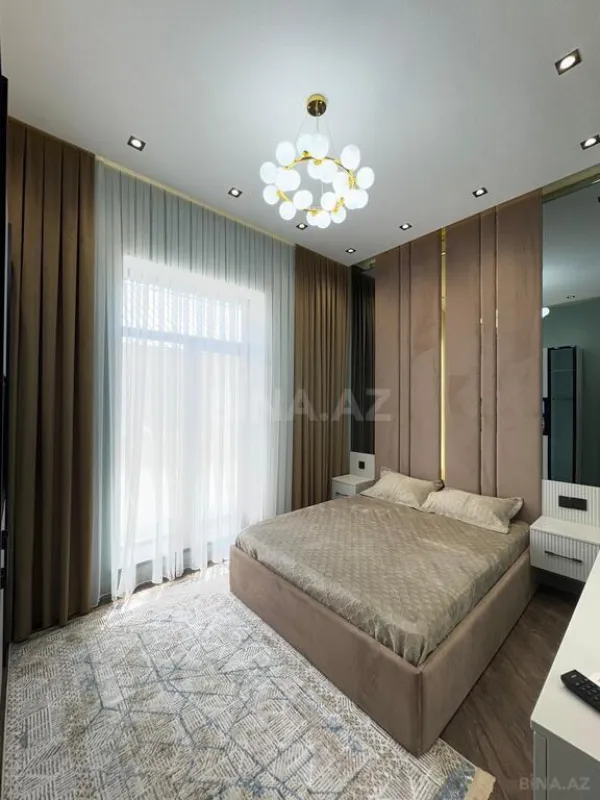 Satılır 4 otaqlı həyət evi 160 m²