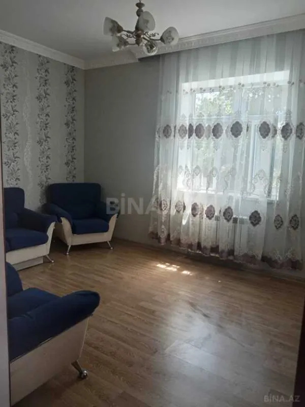 Satılır 3 otaqlı həyət evi 100 m²