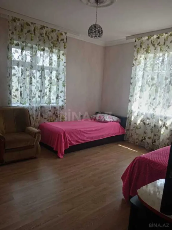 Satılır 3 otaqlı həyət evi 100 m²