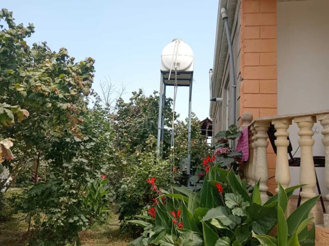 Satılır 3 otaqlı həyət evi 100 m²