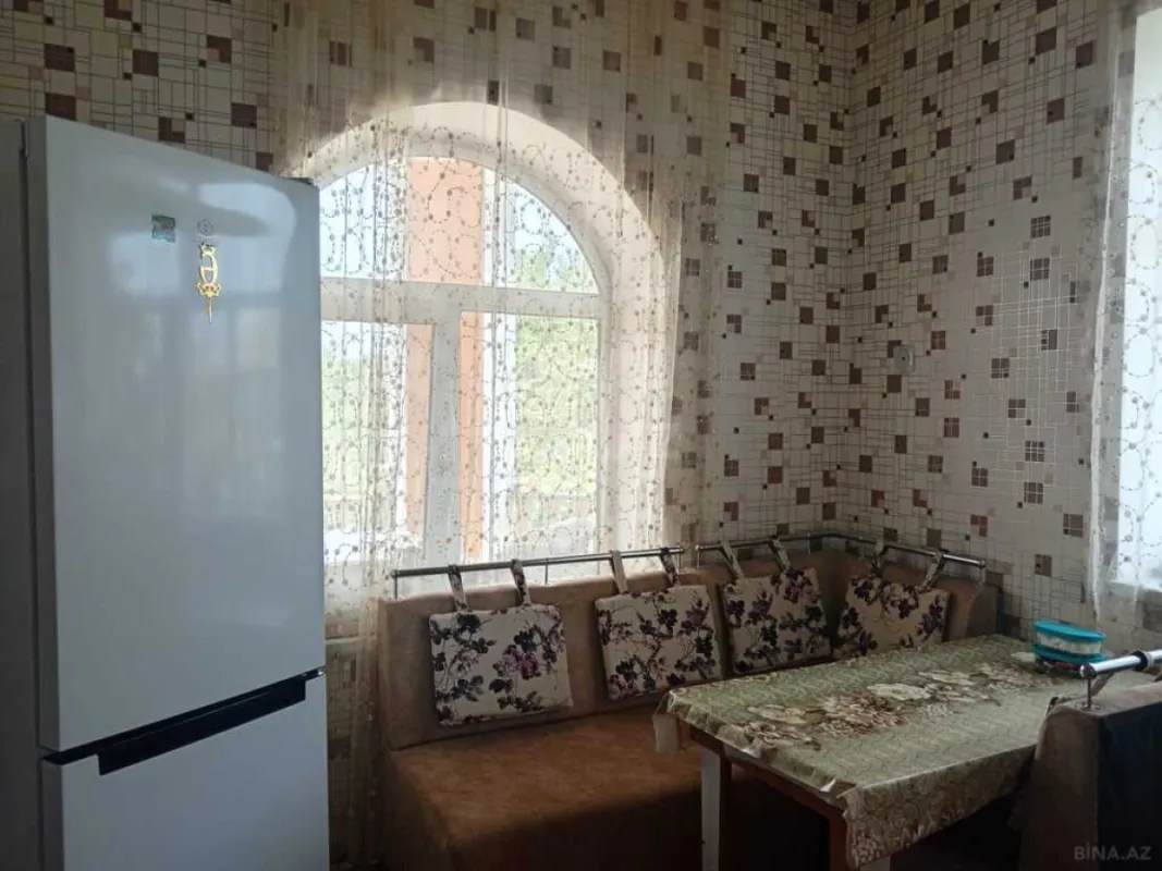Satılır 3 otaqlı həyət evi 100 m²
