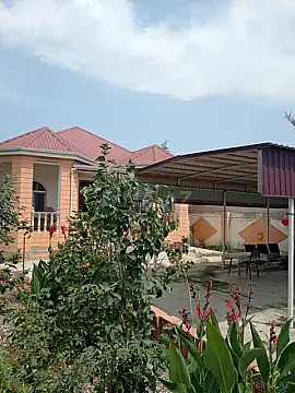 Satılır 3 otaqlı həyət evi 100 m²