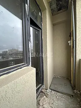 Satılır 2 otaqlı mənzil 76 m²