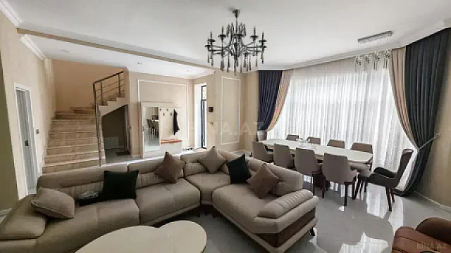Kirayə verilir 5 otaqlı həyət evi 250 m²