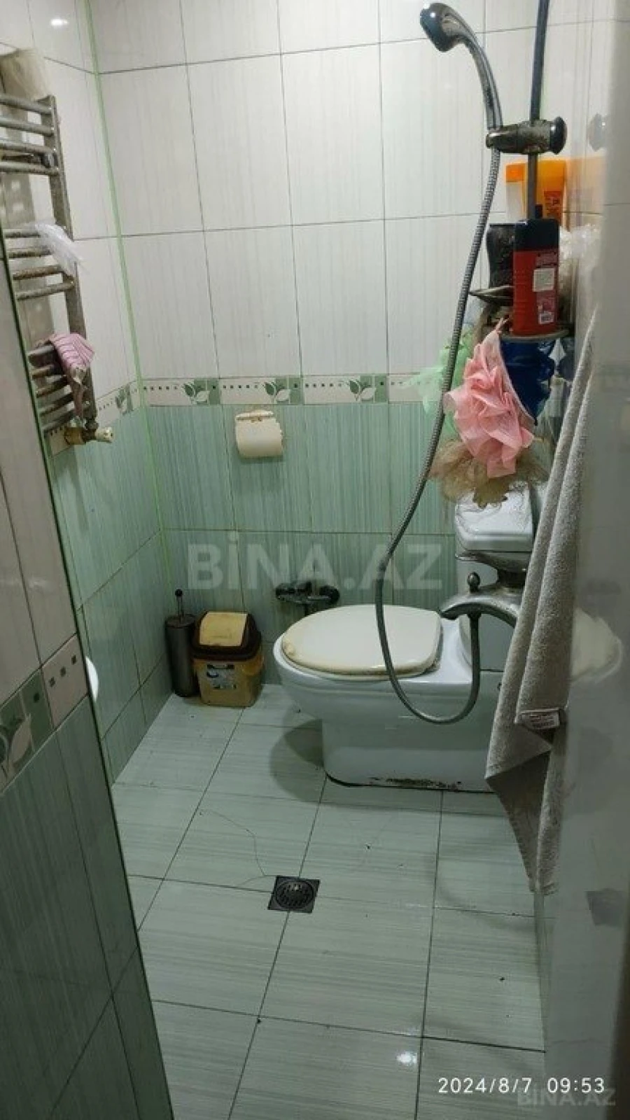 Satılır 5 otaqlı həyət evi 195.6 m²