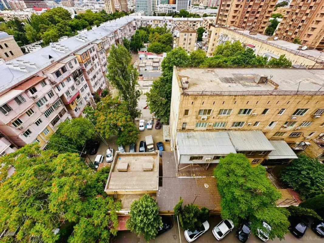 Satılır 3 otaqlı mənzil 120 m²