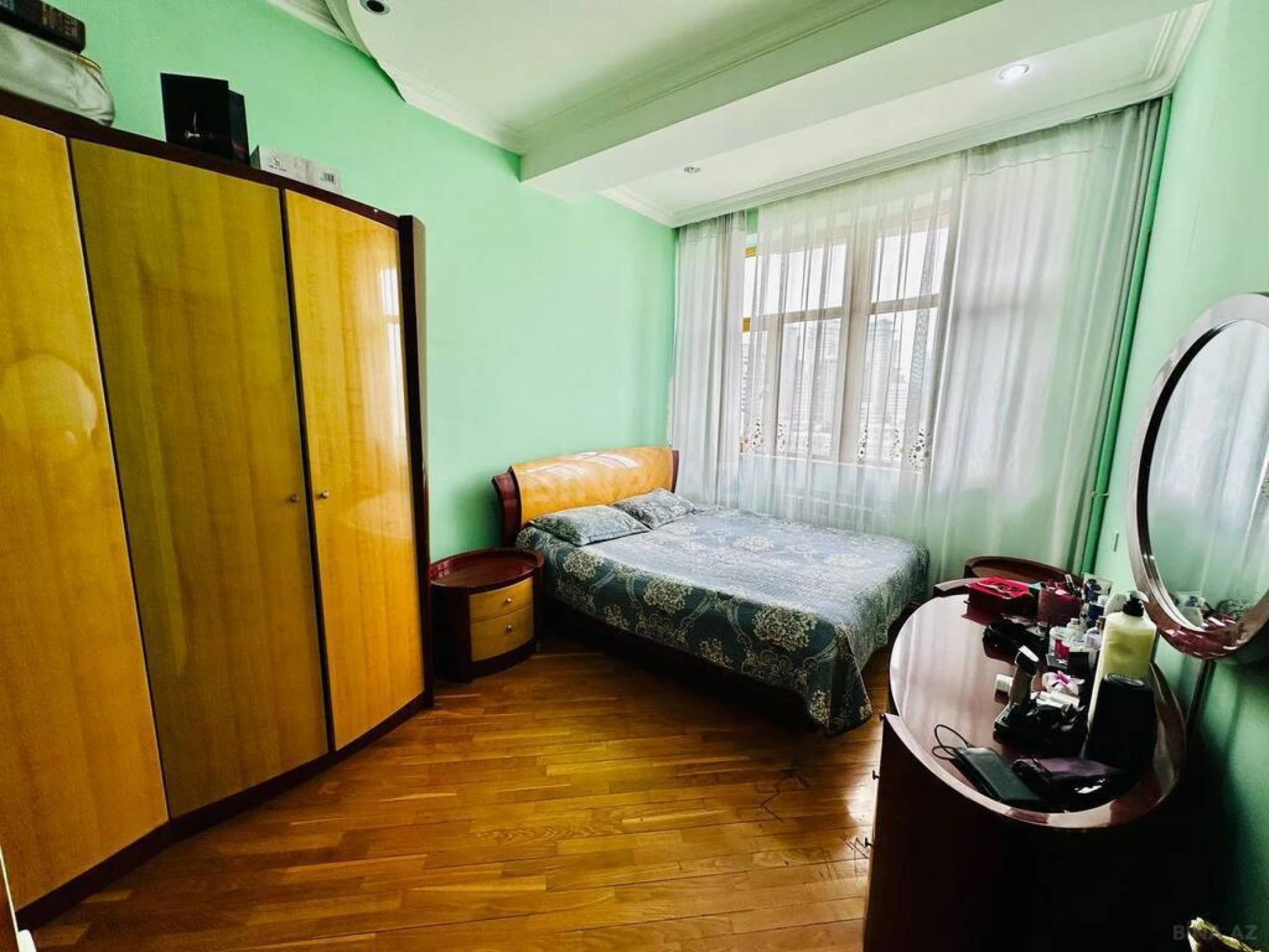 Satılır 3 otaqlı mənzil 120 m²