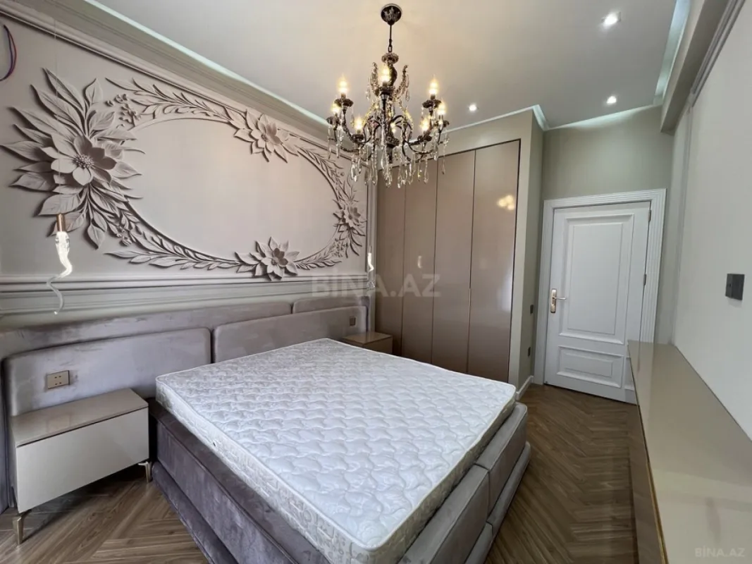 Satılır 2 otaqlı mənzil 65 m²