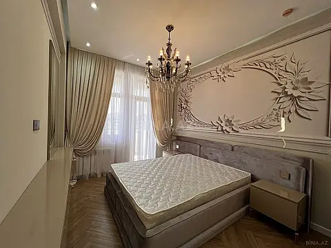 Satılır 2 otaqlı mənzil 65 m²