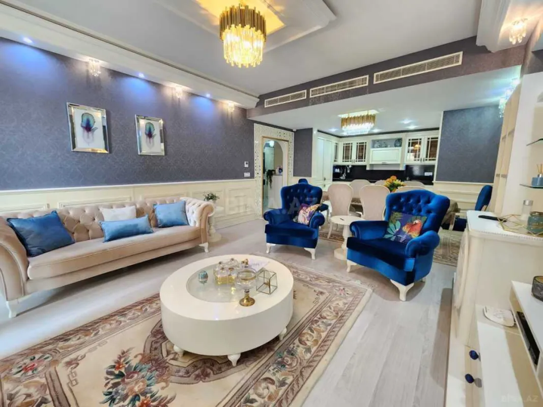 Kirayə verilir 4 otaqlı mənzil 180 m²