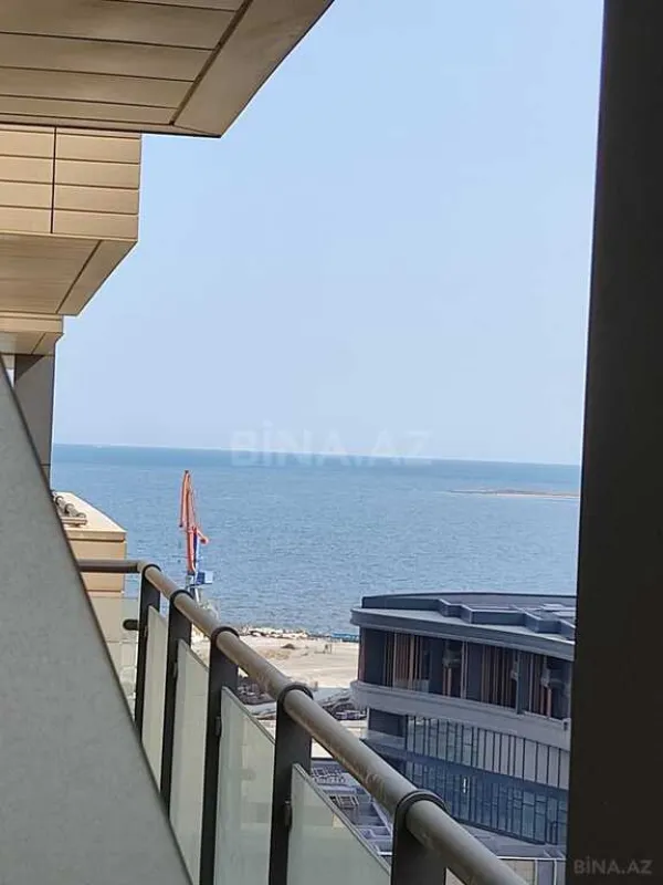 Kirayə verilir 4 otaqlı mənzil 180 m²