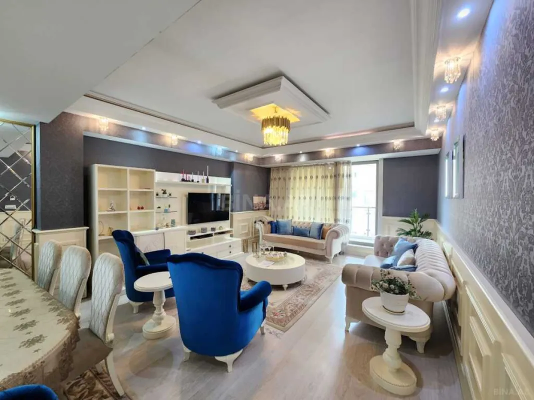 Kirayə verilir 4 otaqlı mənzil 180 m²