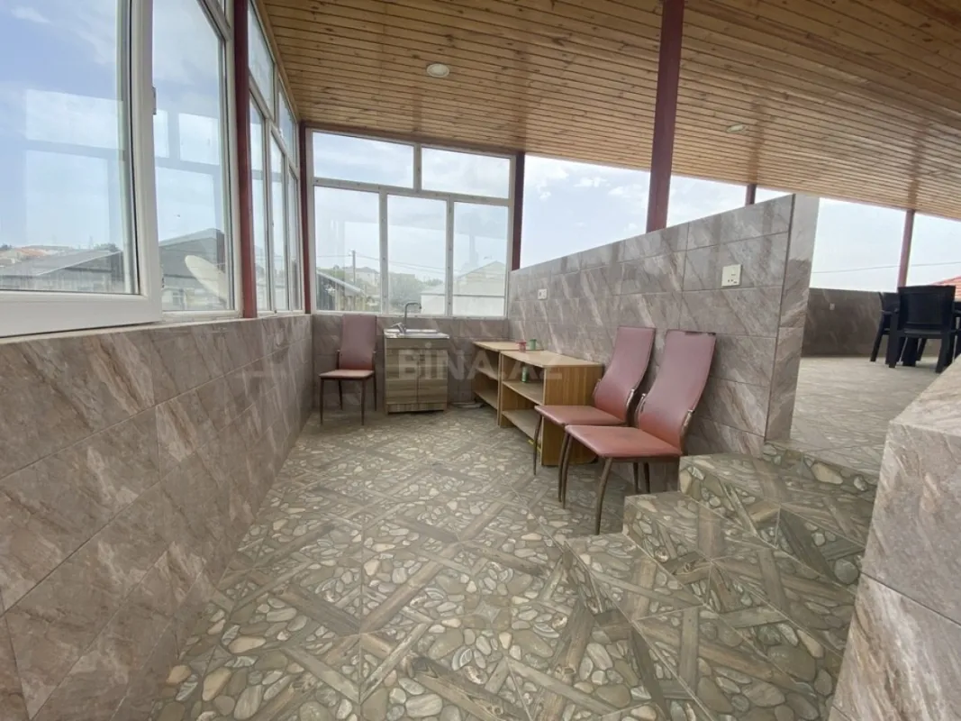 Satılır 3 otaqlı həyət evi 100 m²