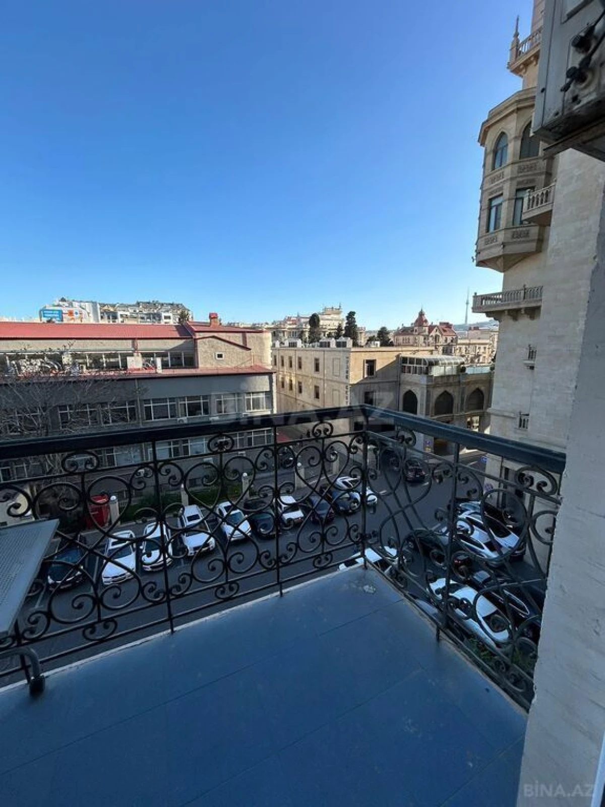 Kirayə verilir 3 otaqlı mənzil 90 m²