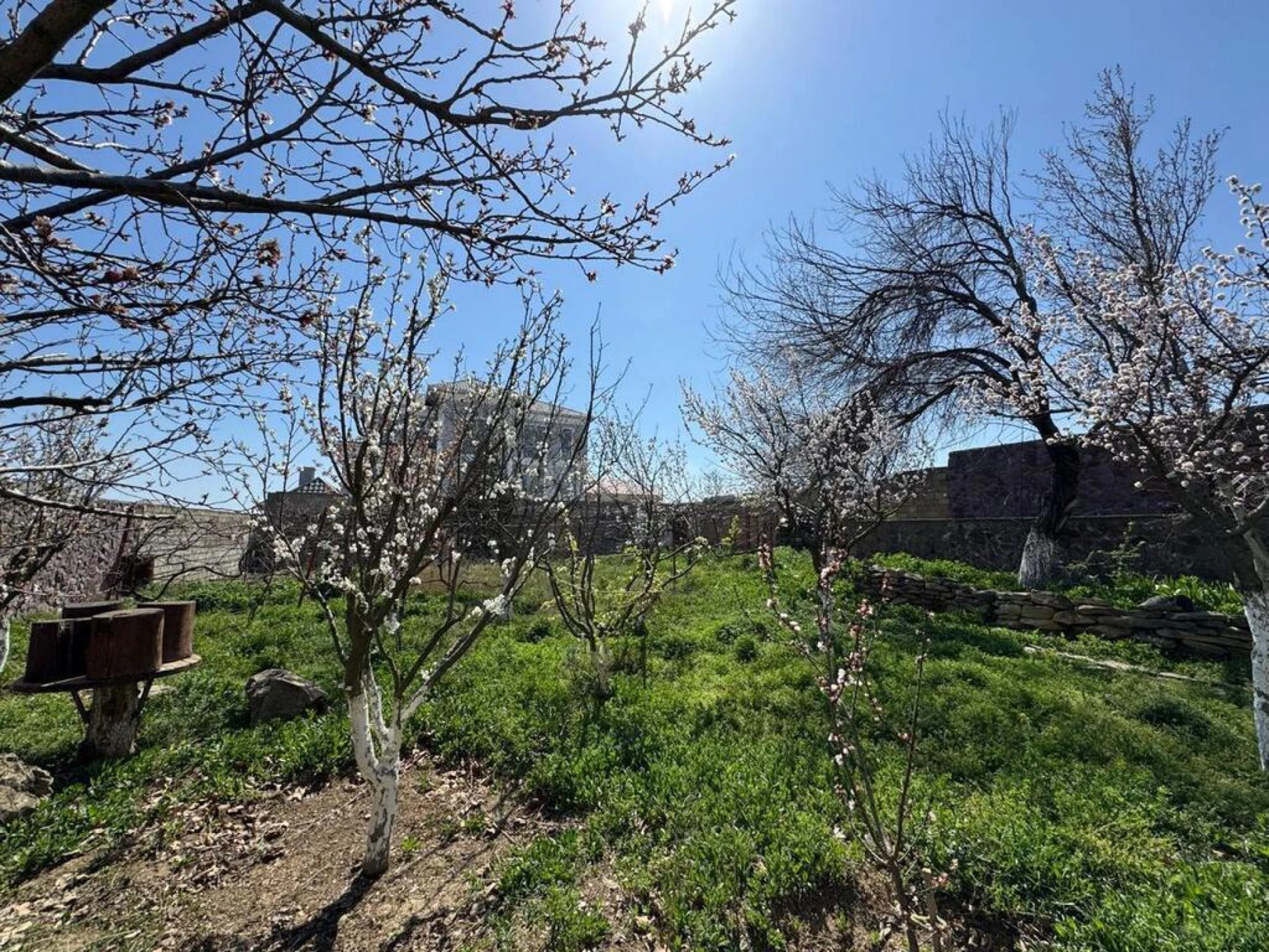 Satılır 7 otaqlı həyət evi 600 m²