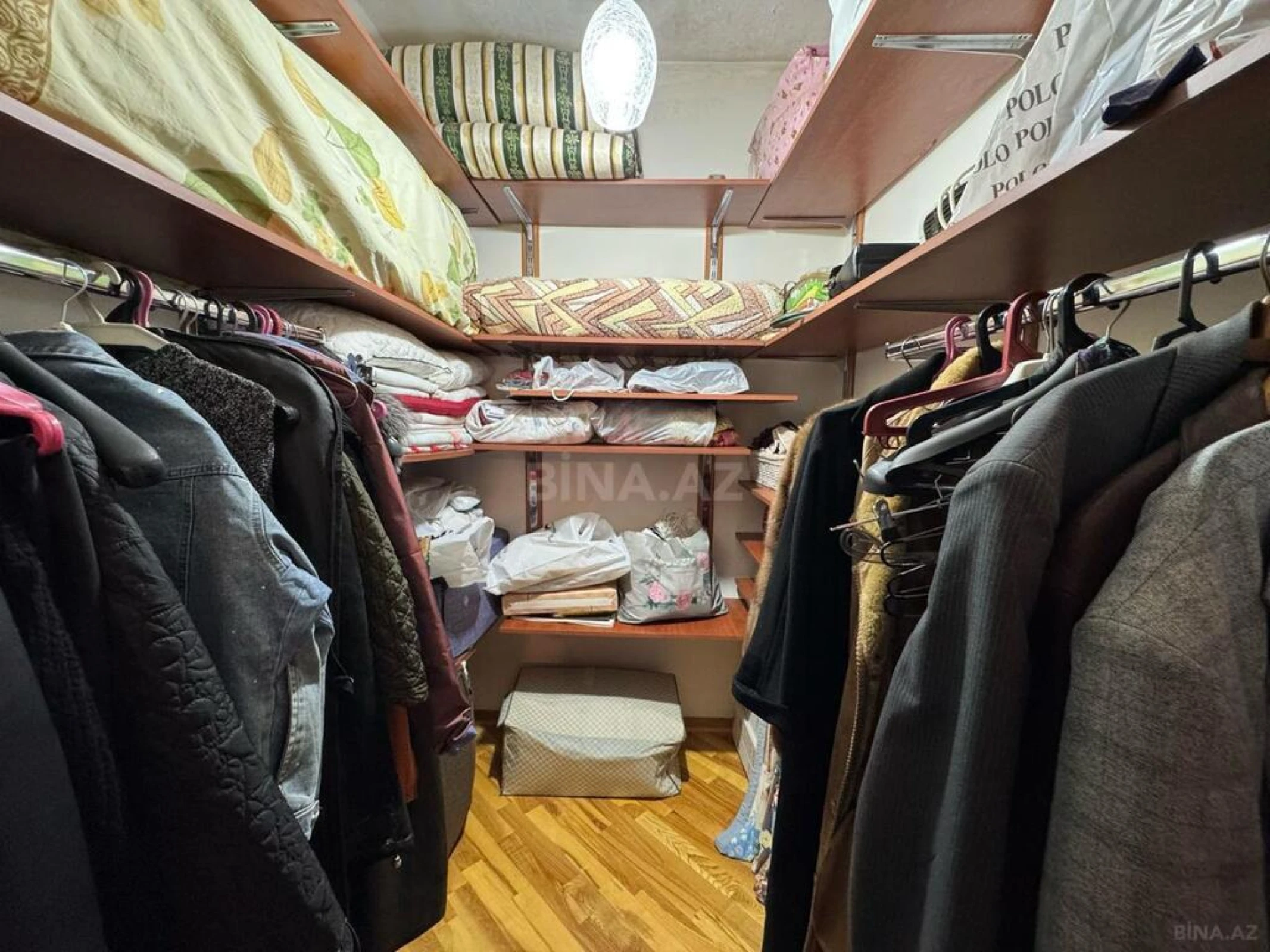 Satılır 7 otaqlı həyət evi 600 m²