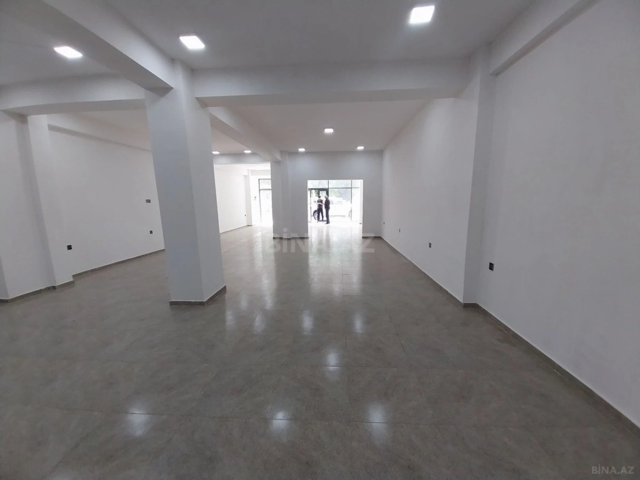 Kirayə verilir obyekt 1000 m²