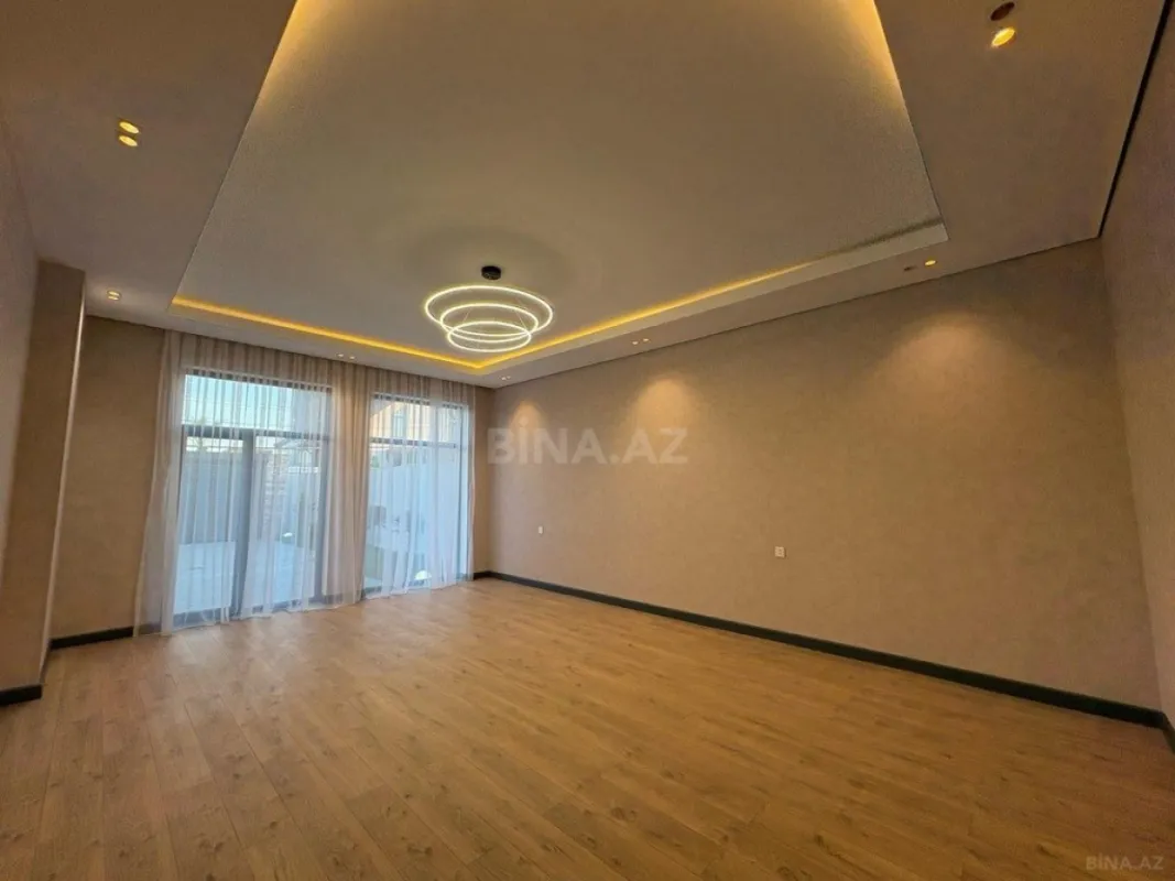 Satılır 4 otaqlı həyət evi 180 m²