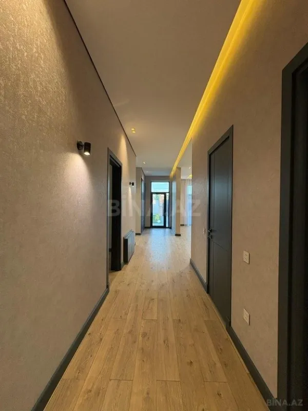 Satılır 4 otaqlı həyət evi 180 m²