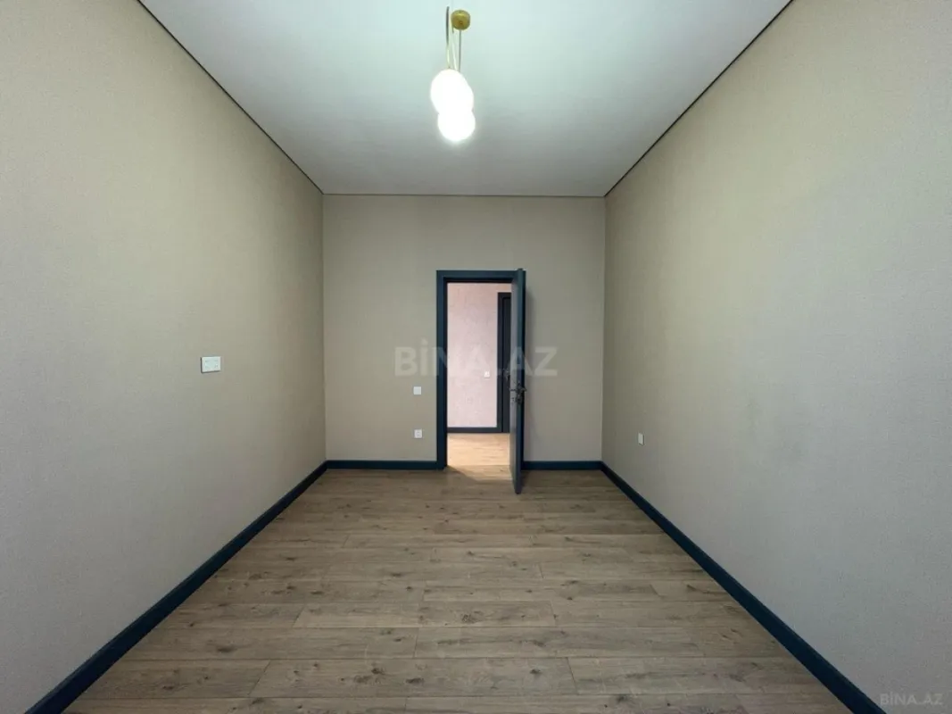 Satılır 4 otaqlı həyət evi 180 m²