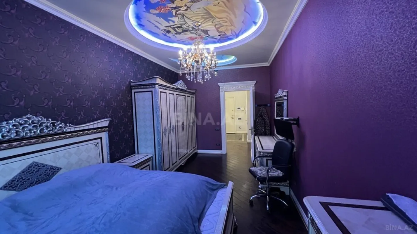 Kirayə verilir 3 otaqlı mənzil 153 m²