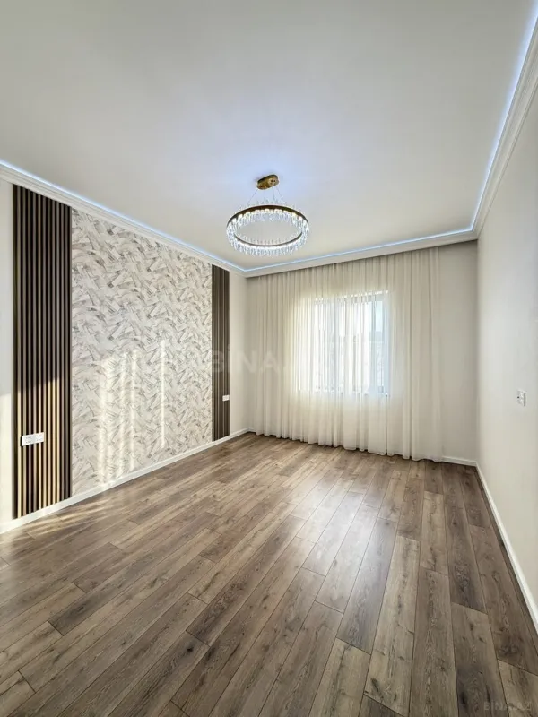 Satılır 6 otaqlı həyət evi 380 m²